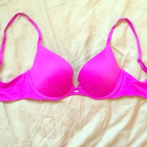Victoria’s Secret Plunge Bombshell Bra - 32D